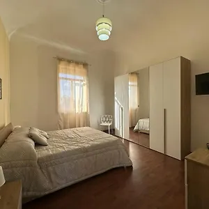 elephants-rooms.taorminaitalyhotels.com/